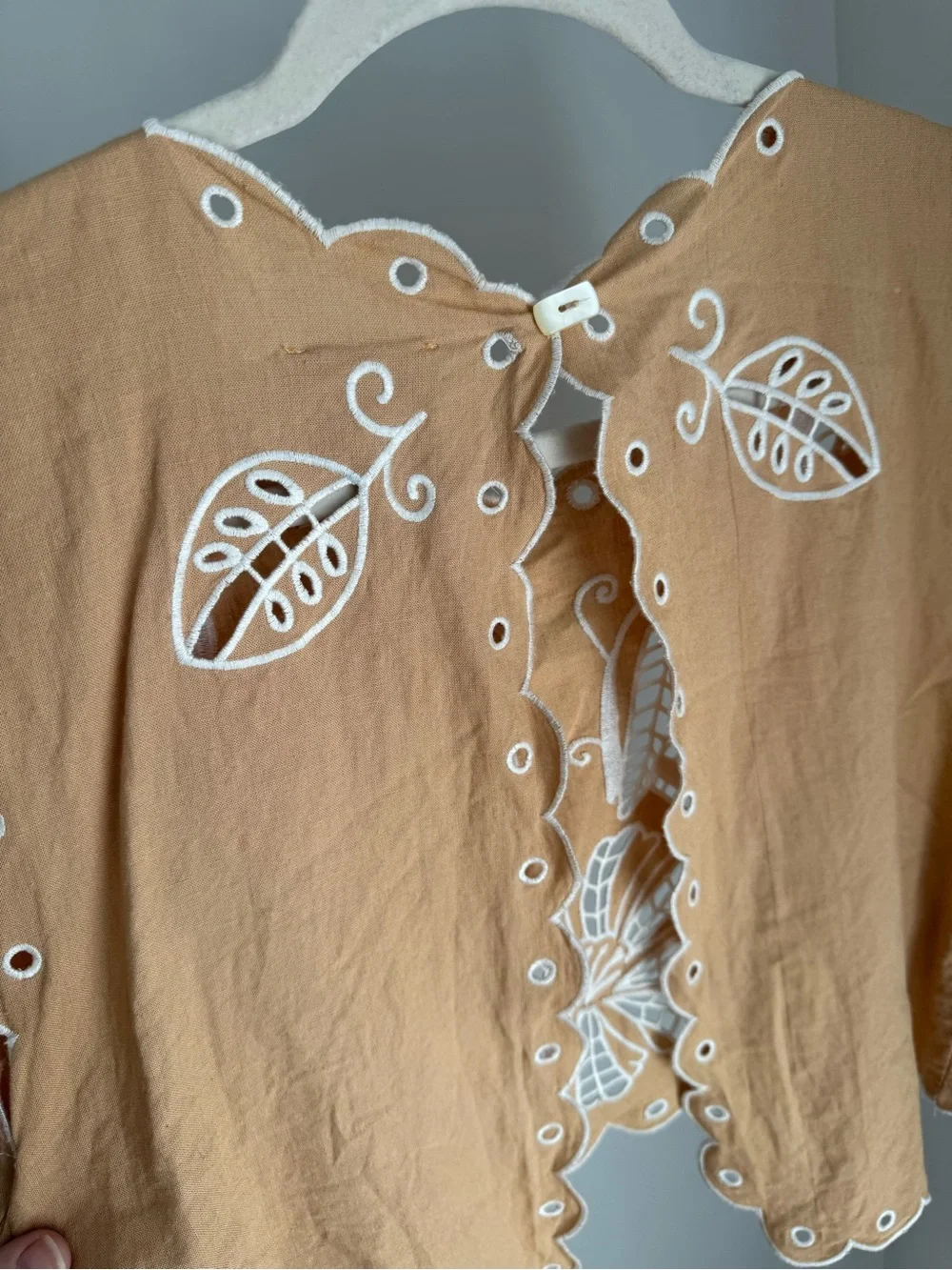 NWOT FARM Rio Tan Embroidered Cotton Skirt Set with White Eyelet - Picture 8 of 13